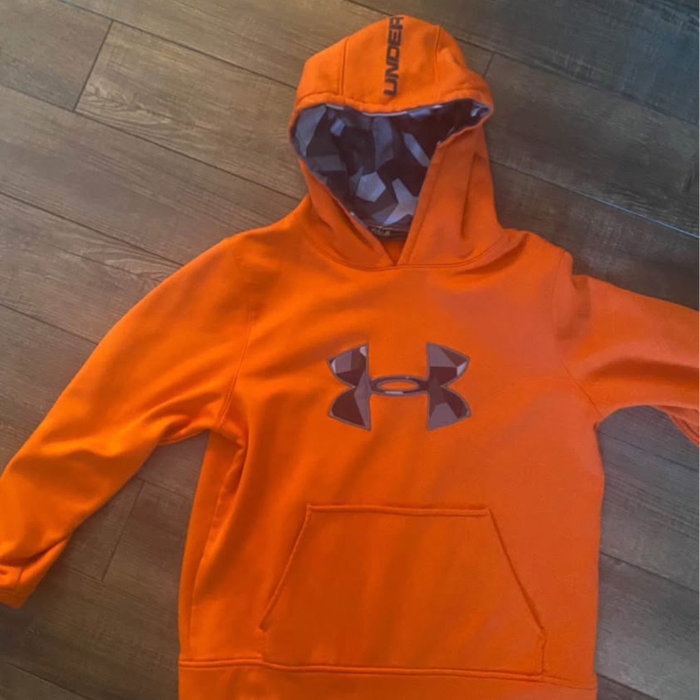Under Armor hoodie